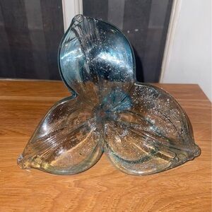 Art Glass Hand Blown Lily Flower Light Blue w/ Metallic Flecks Murano Style